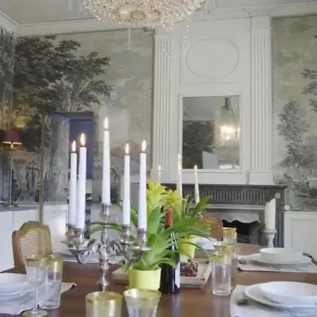 Chateau De Bed & Breakfast Fechy